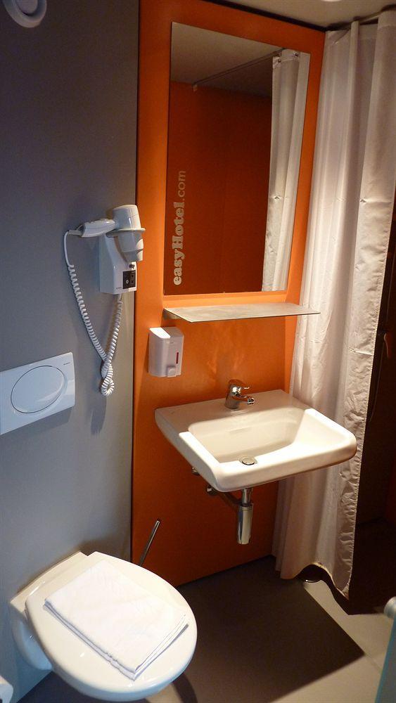 Easyhotel Zuerich City Centre 외부 사진